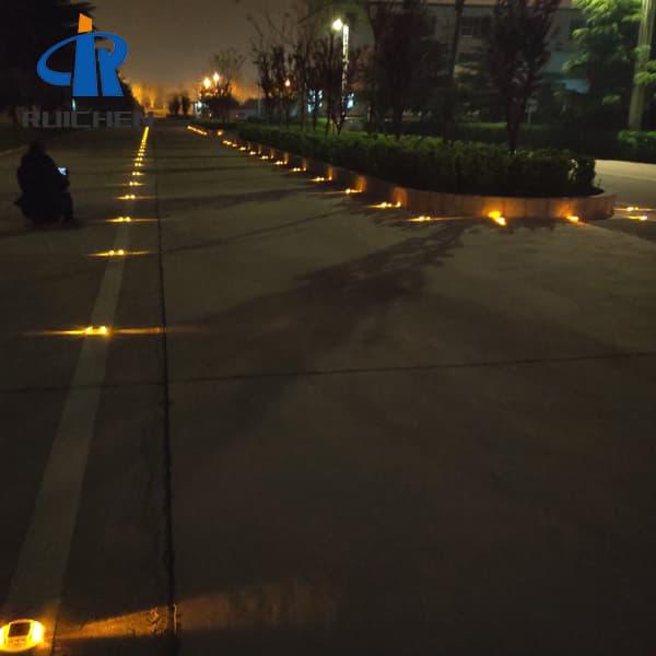 Bidirectional Solar Road Cat Eyes With Stem On Discount